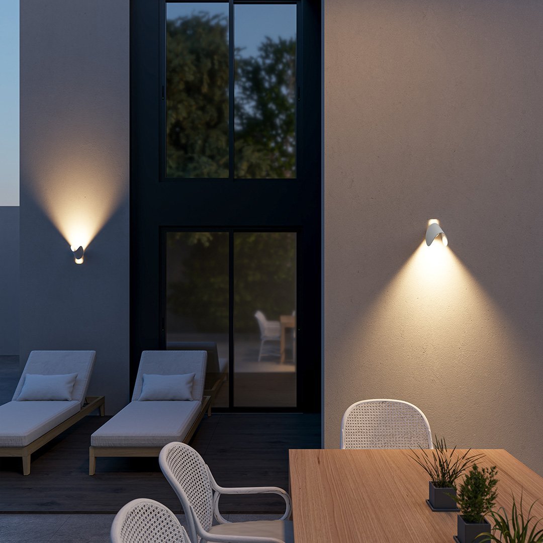 Enzo Rotating LED Wall Light