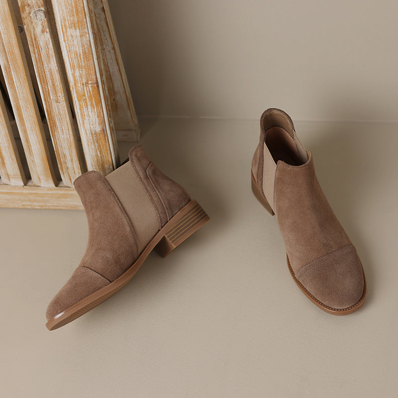 Clara | Women's Ankle Boots with Elastic Side Panels and Flat Sole